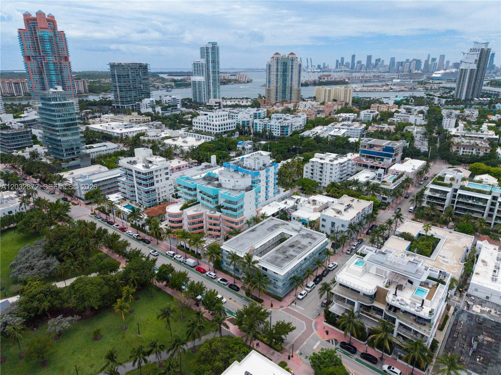 260 Ocean Dr # 12A
