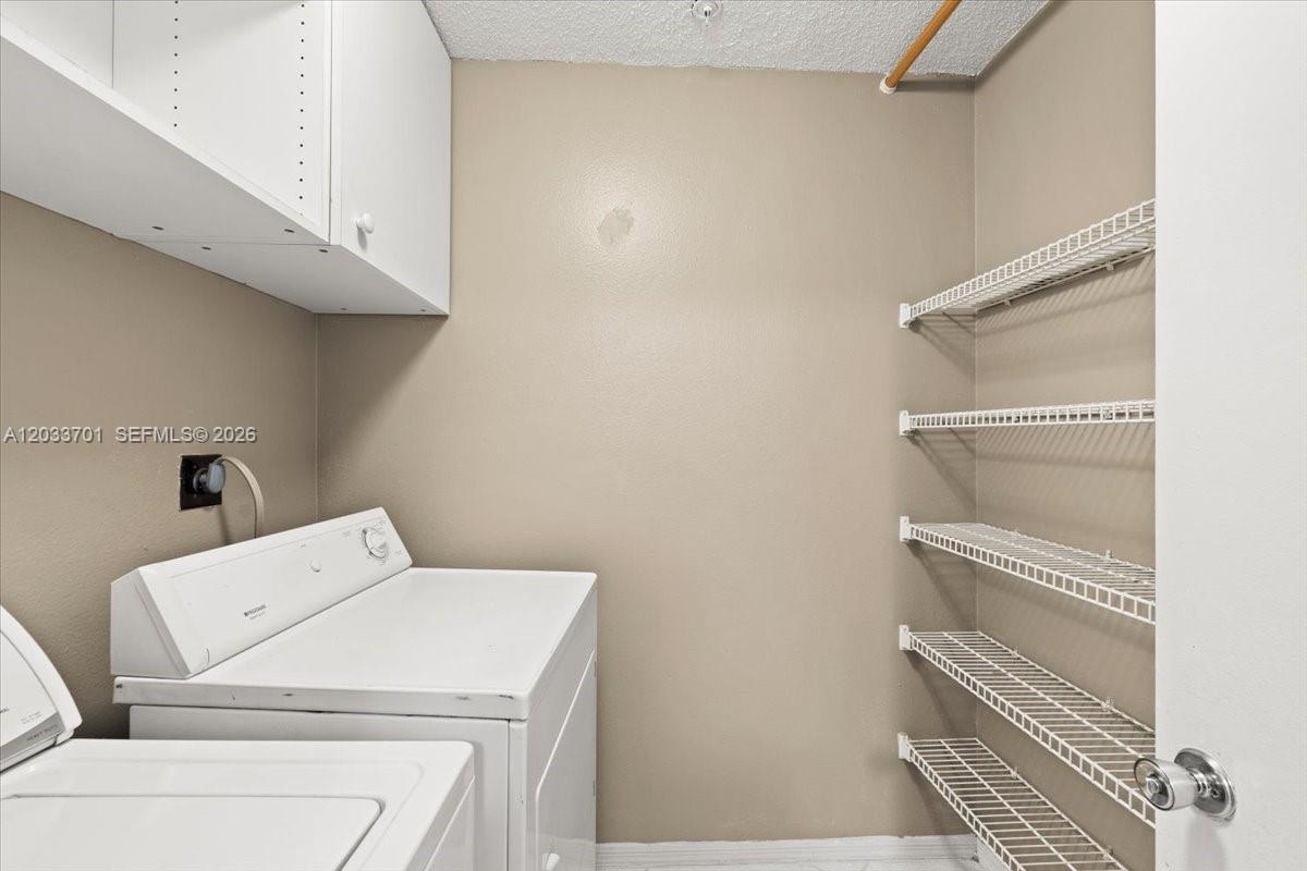 2303 N Congress Ave # 27