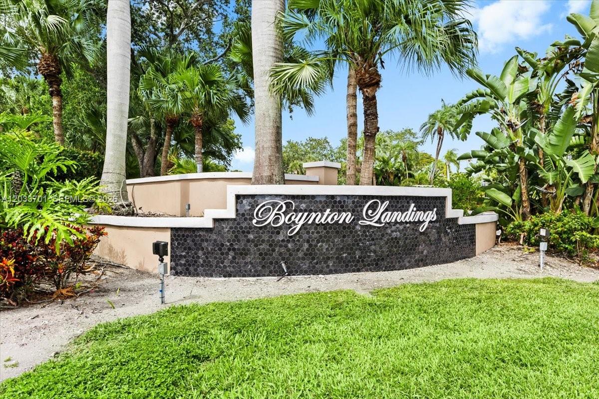 2303 N Congress Ave # 27