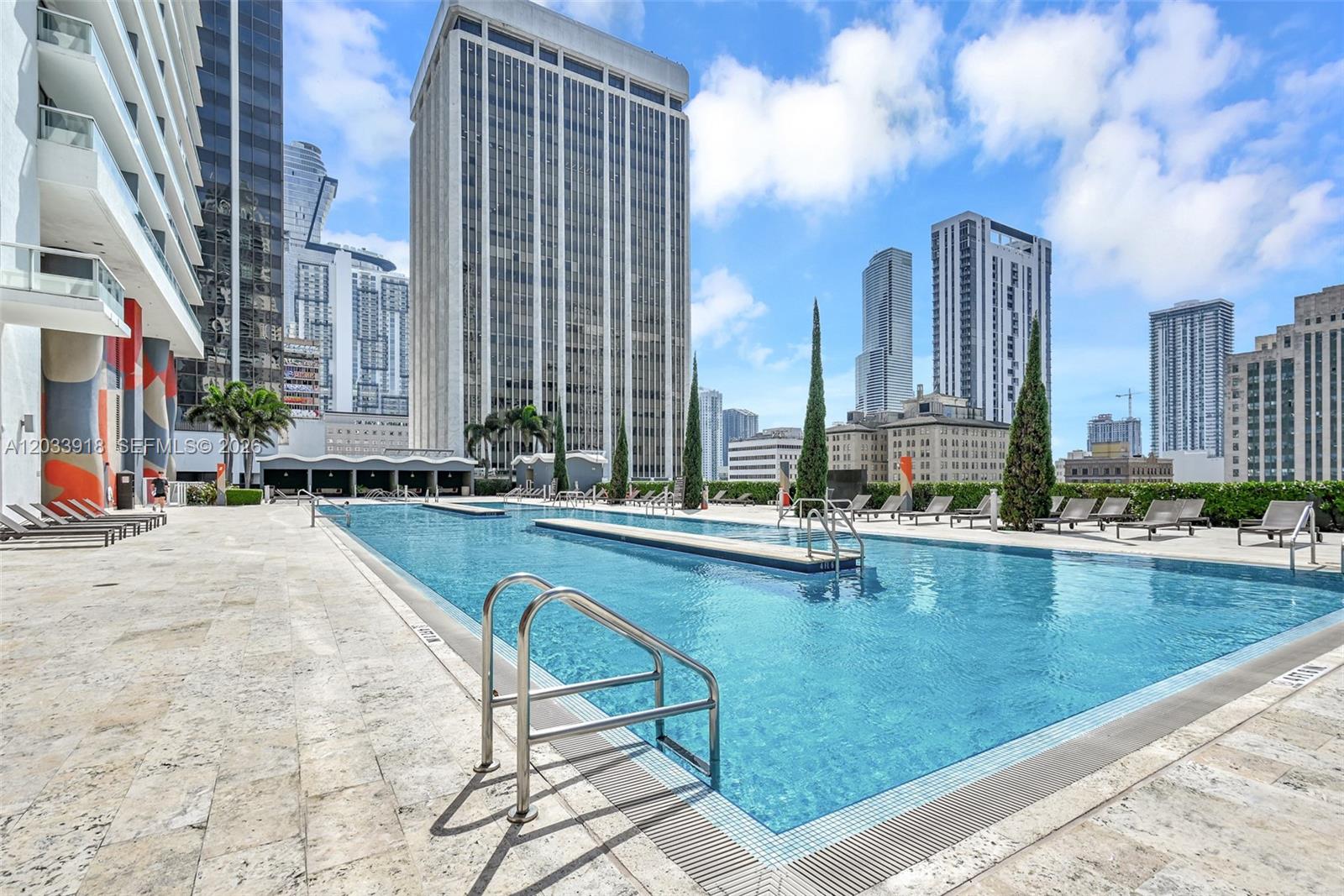50 Biscayne Blvd # 3802