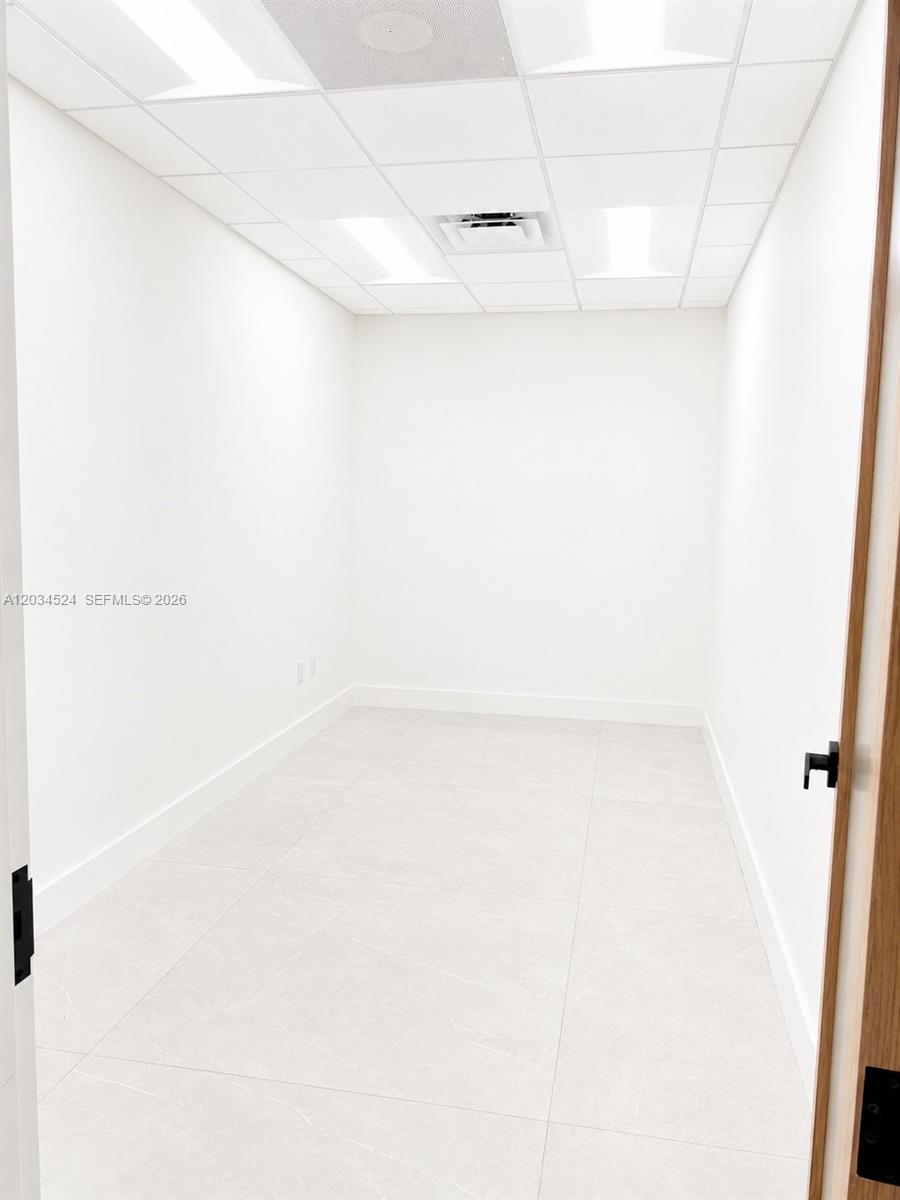 1110 Ponce De Leon Blvd
