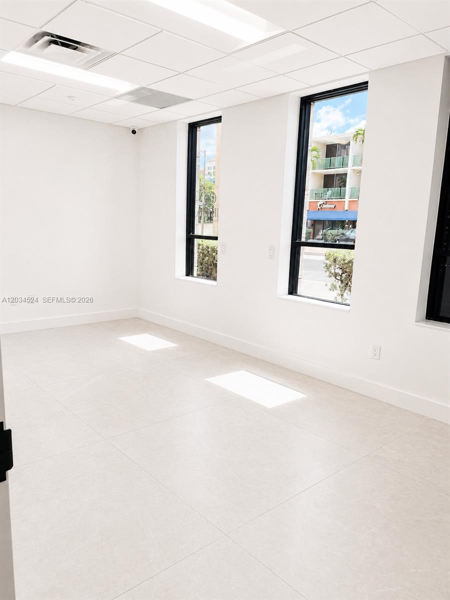 1110 Ponce De Leon Blvd
