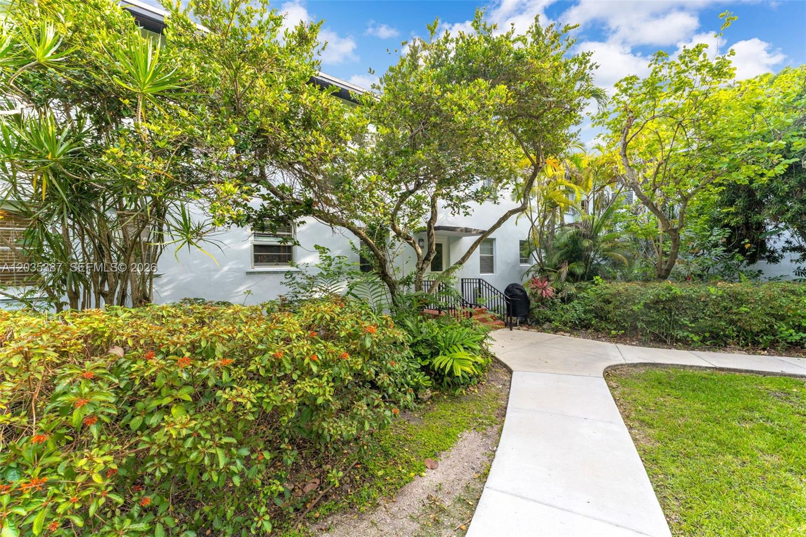 5685 SW 80th St # 58B