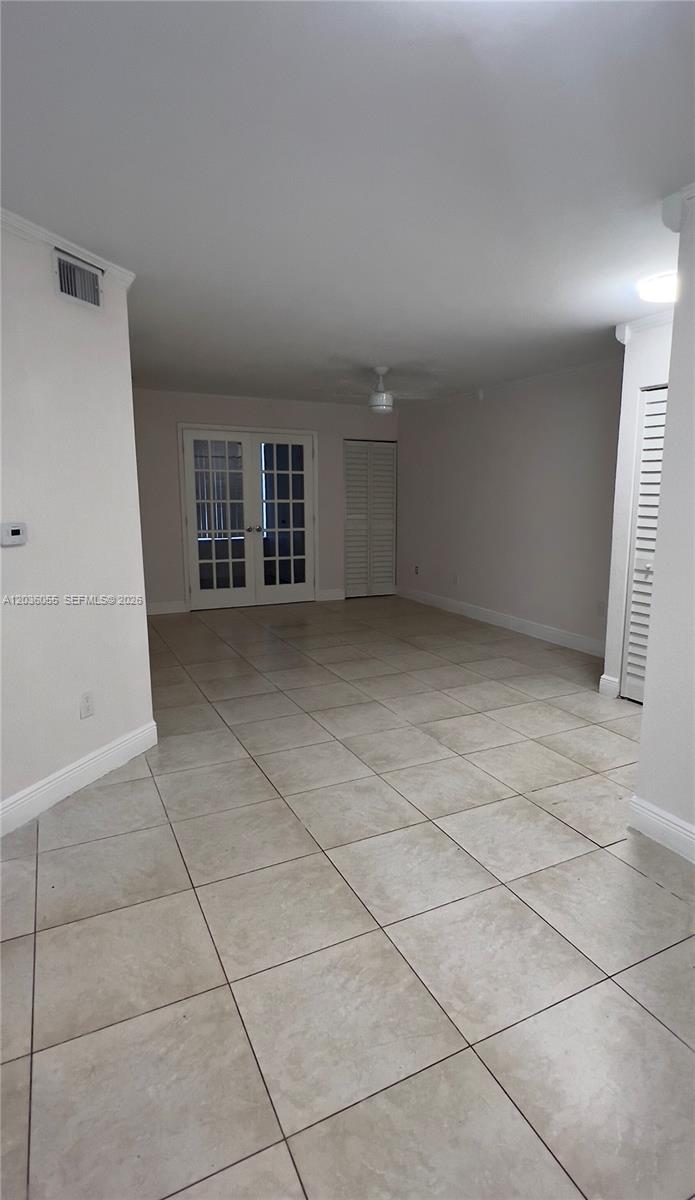 2880 N Oakland Forest Dr # 107