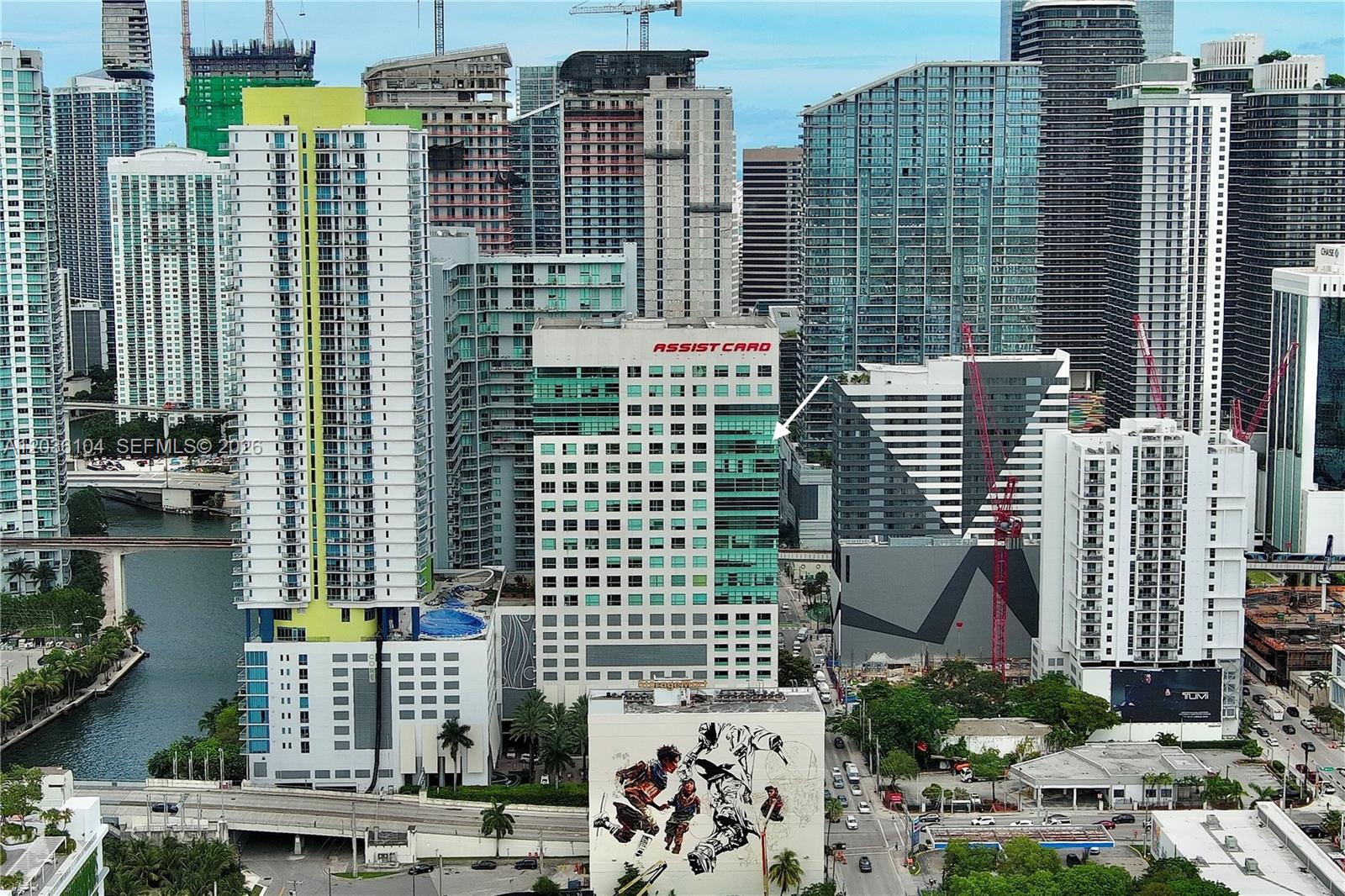 175 SW 7th St # 1612