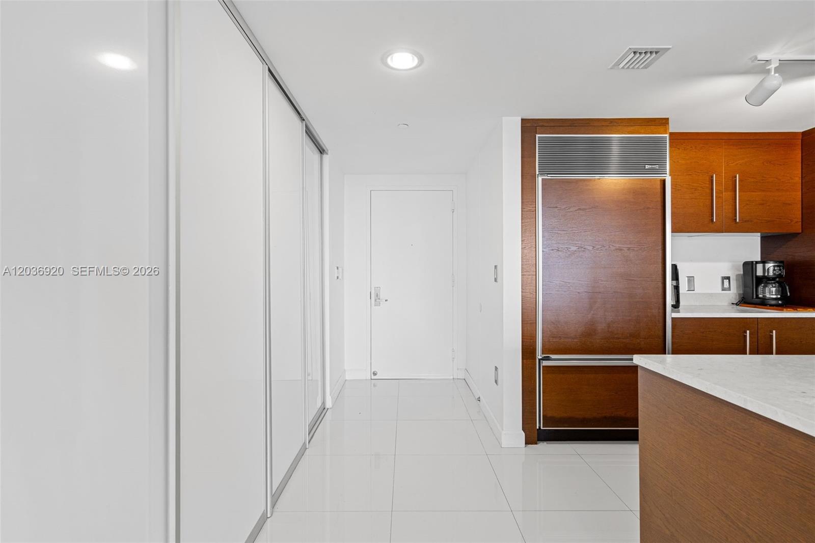 495 Brickell Ave # 905