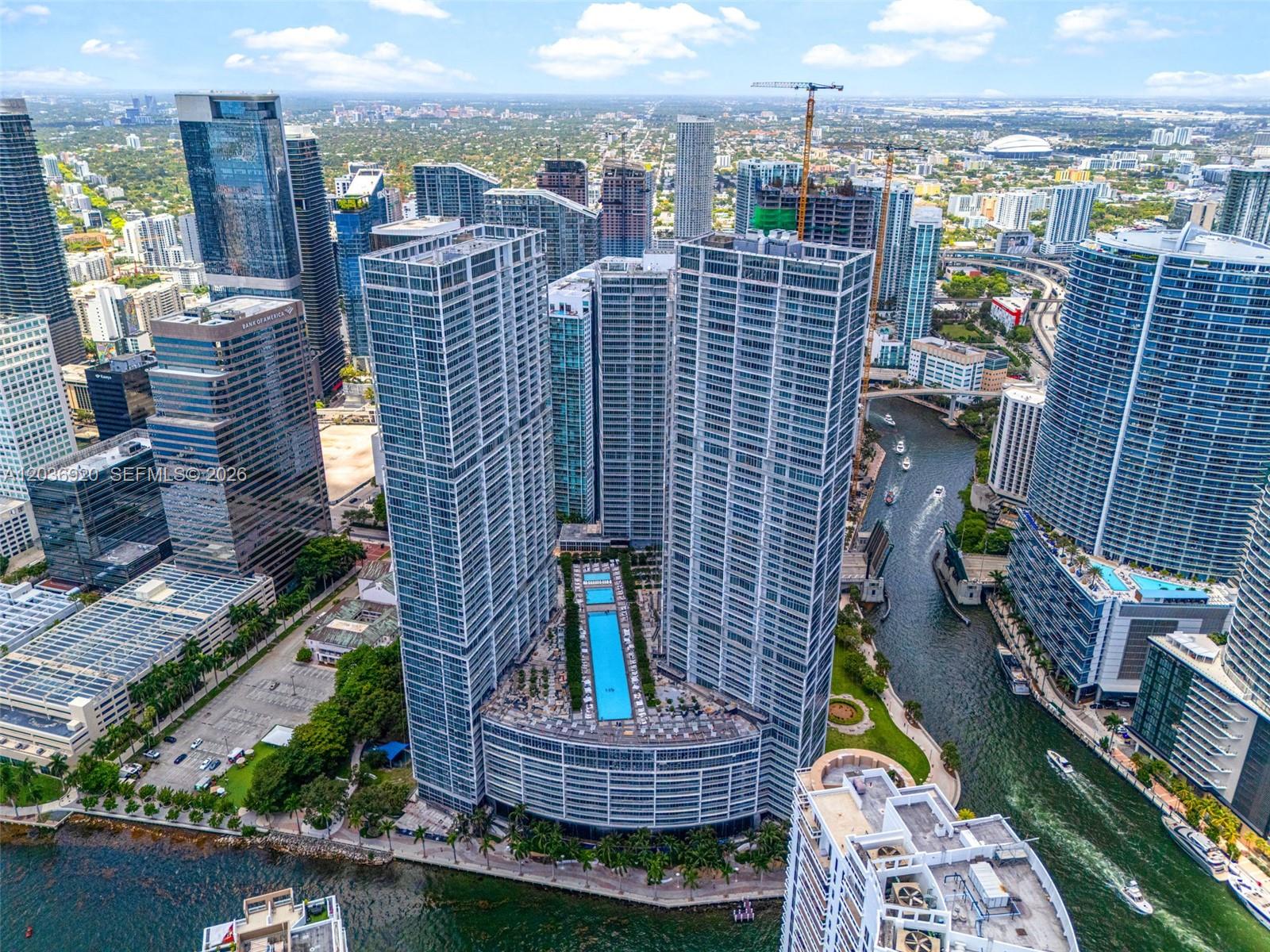 495 Brickell Ave # 905