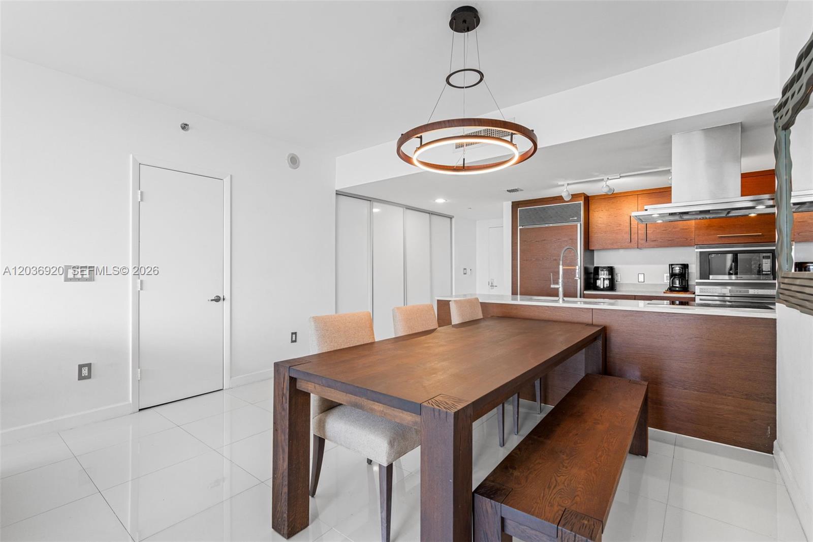 495 Brickell Ave # 905