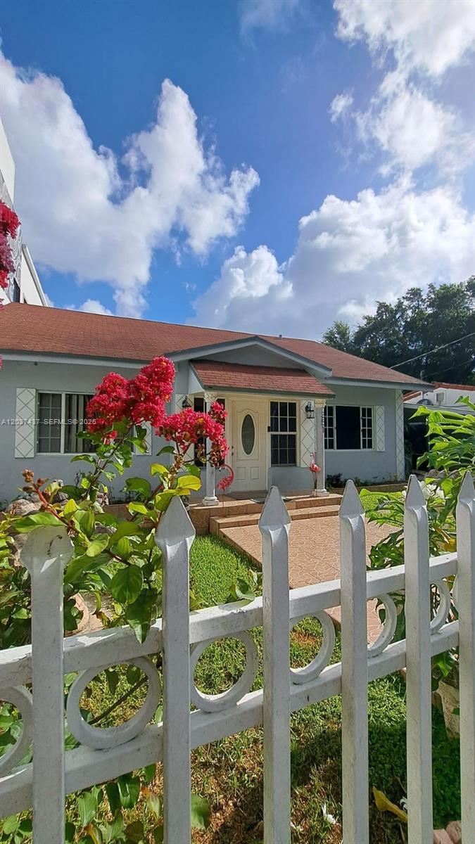 351 NW 31st St