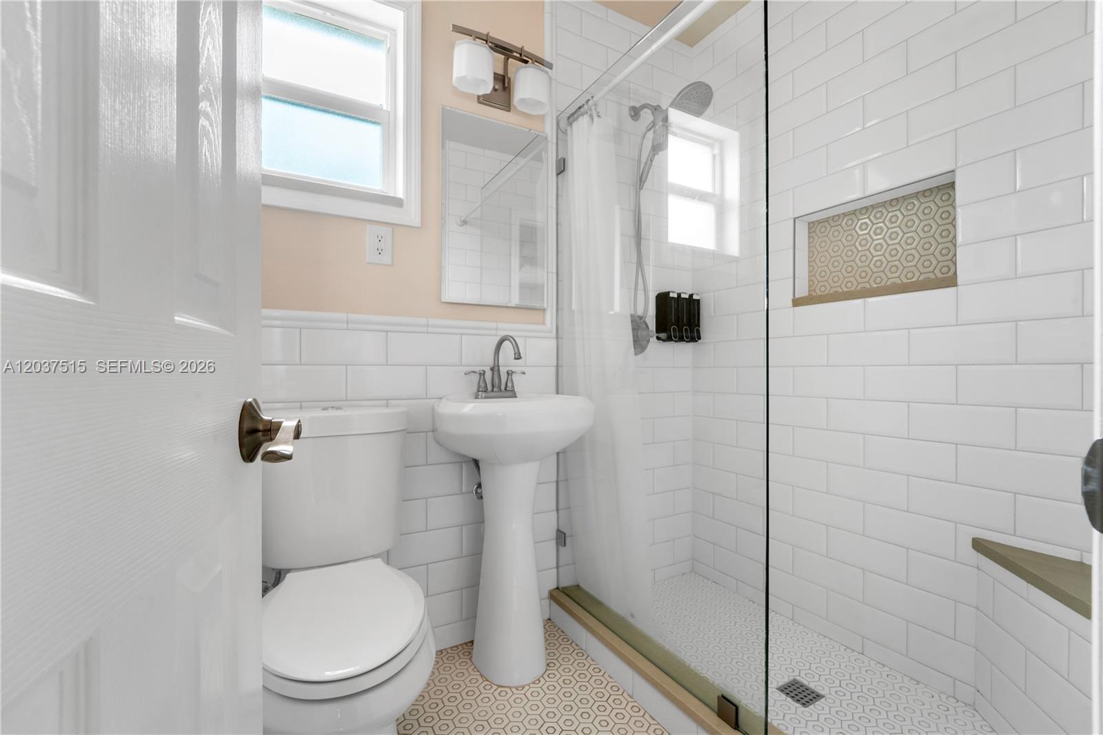 336 Arthur St # 118