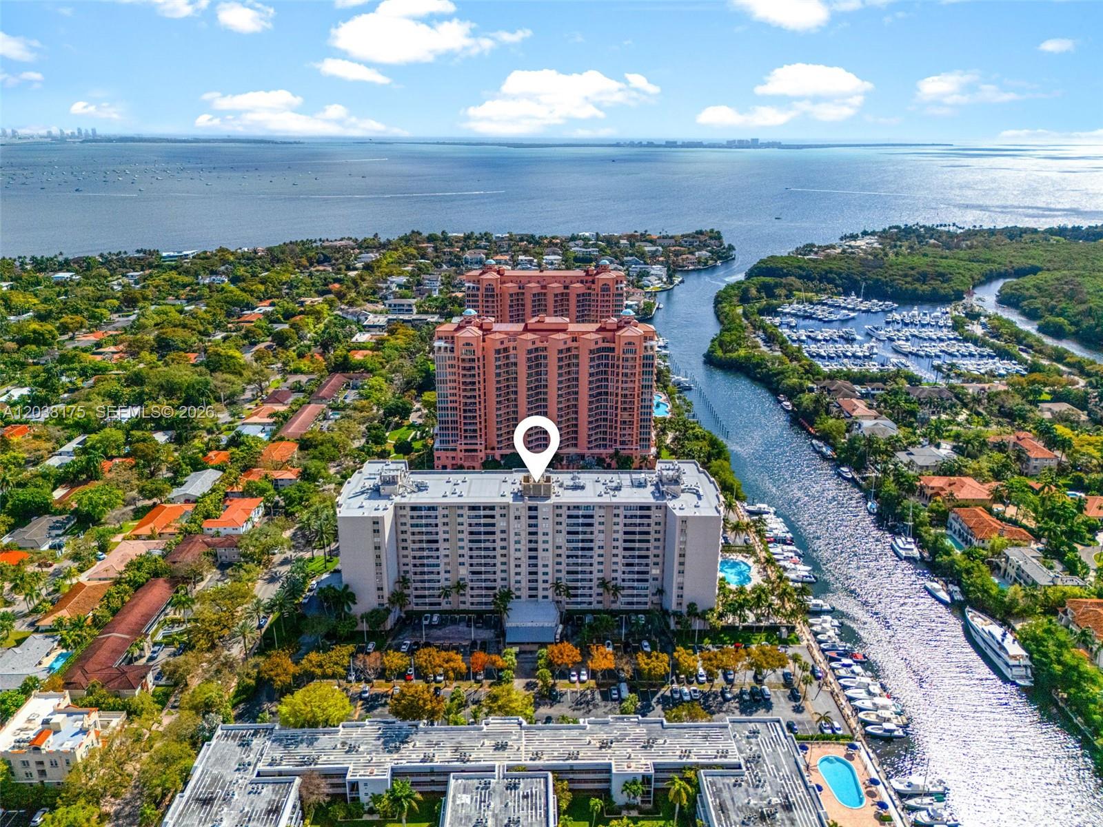 90 Edgewater Dr # 1216