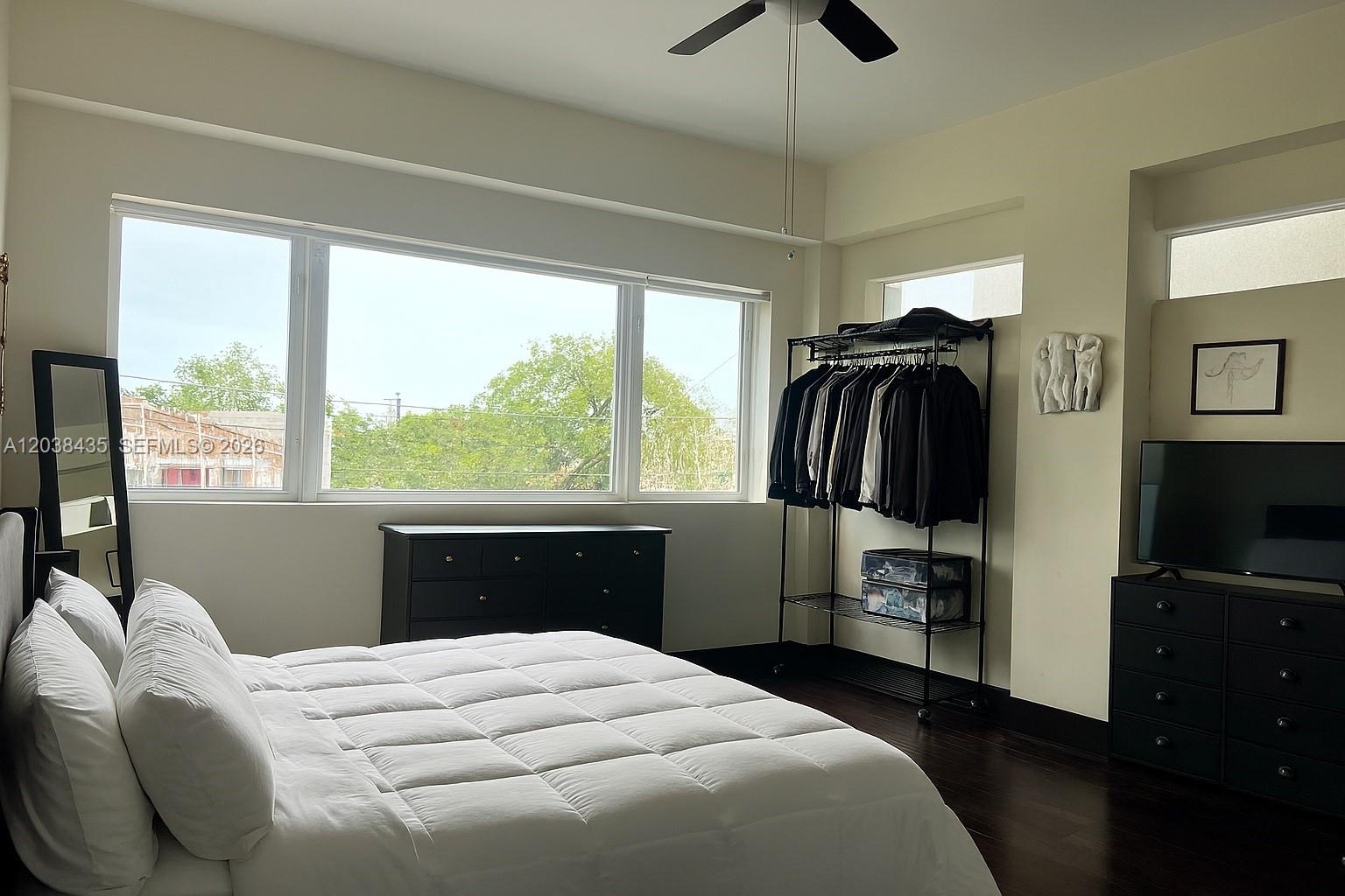 6701 Biscayne Blvd # 304