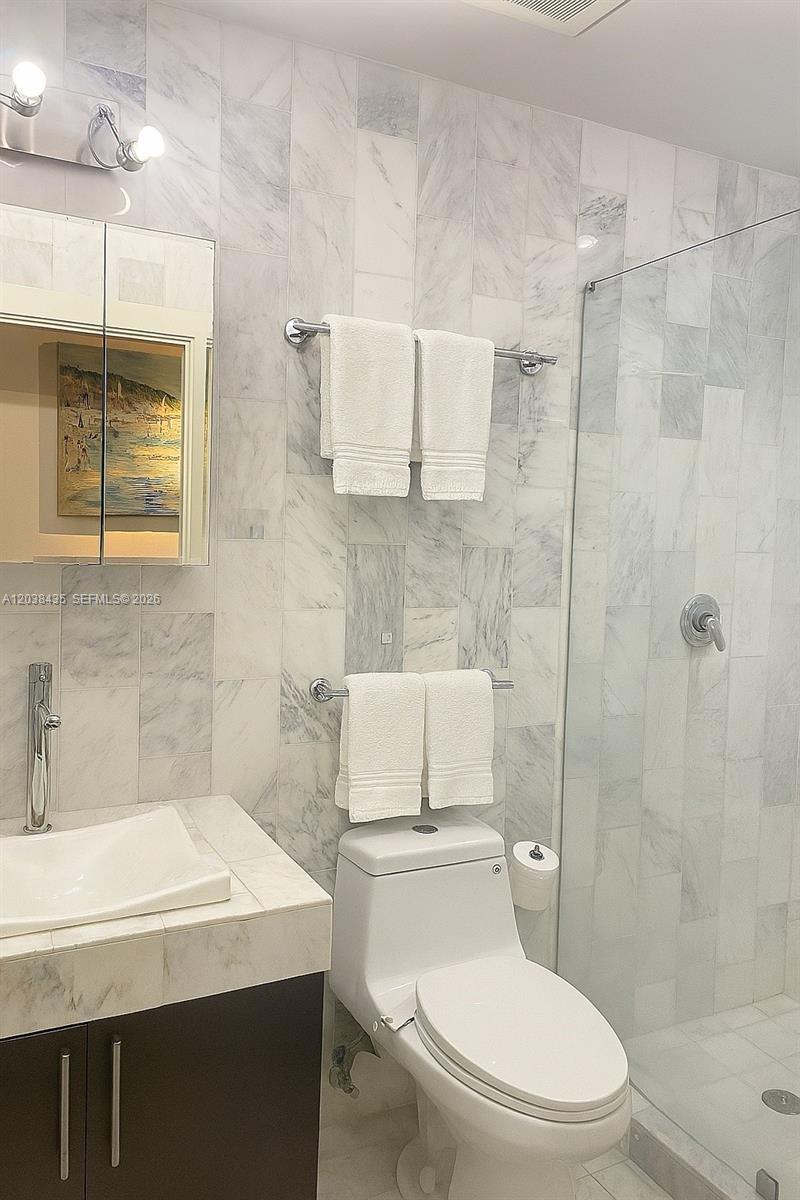 6701 Biscayne Blvd # 304