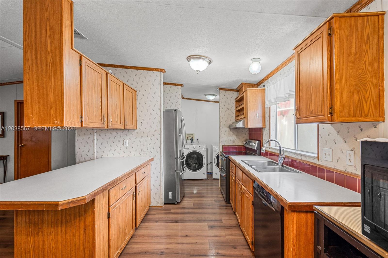 268 King Ave