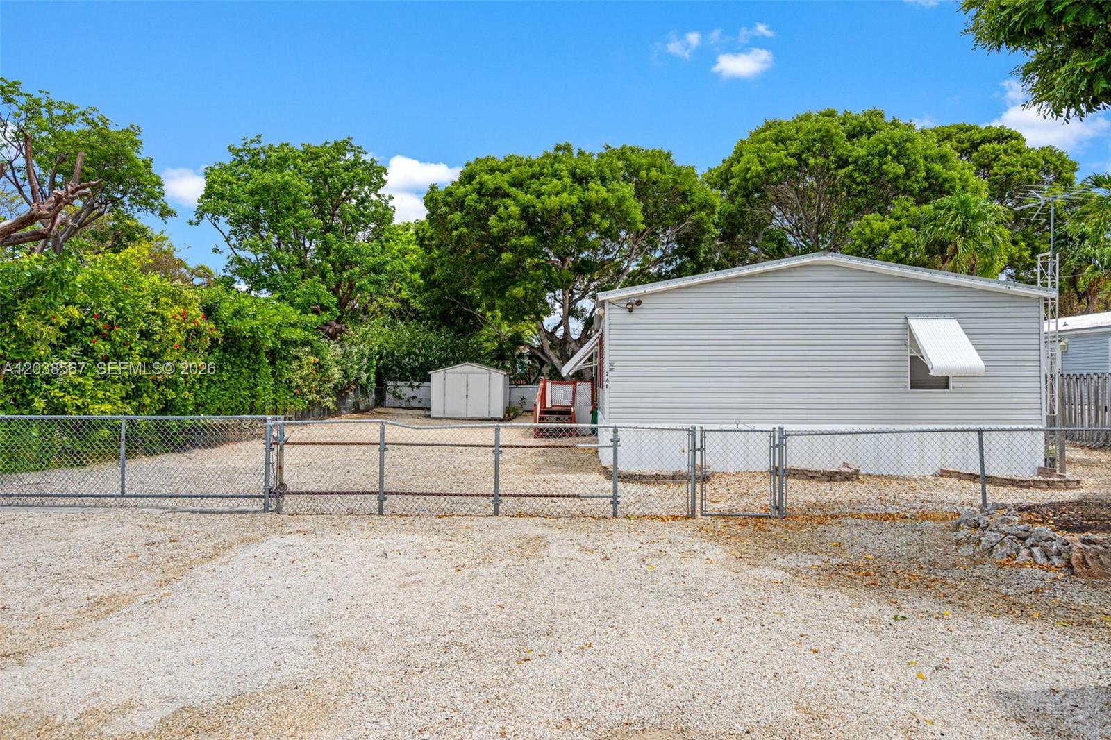 268 King Ave