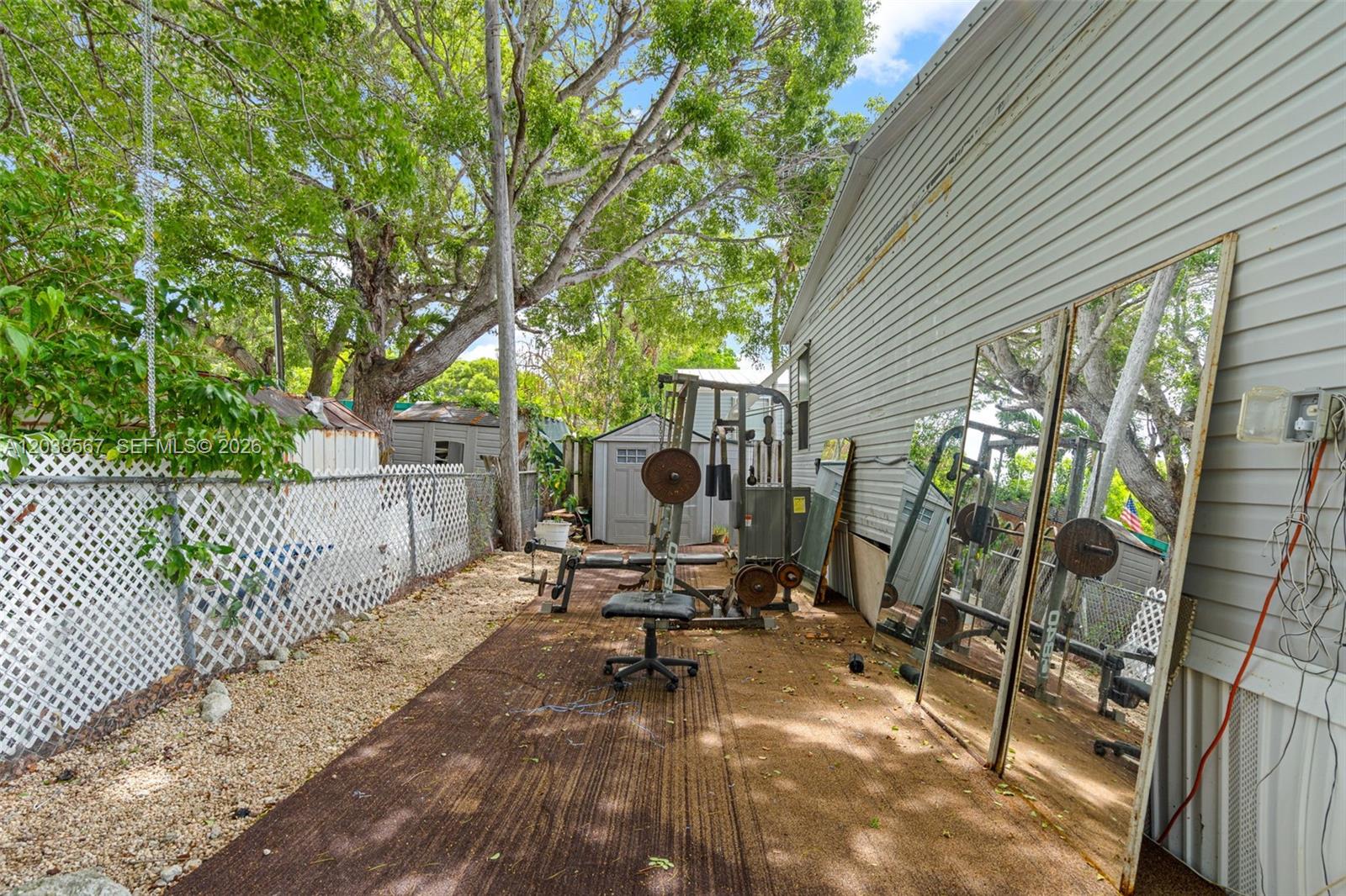 268 King Ave