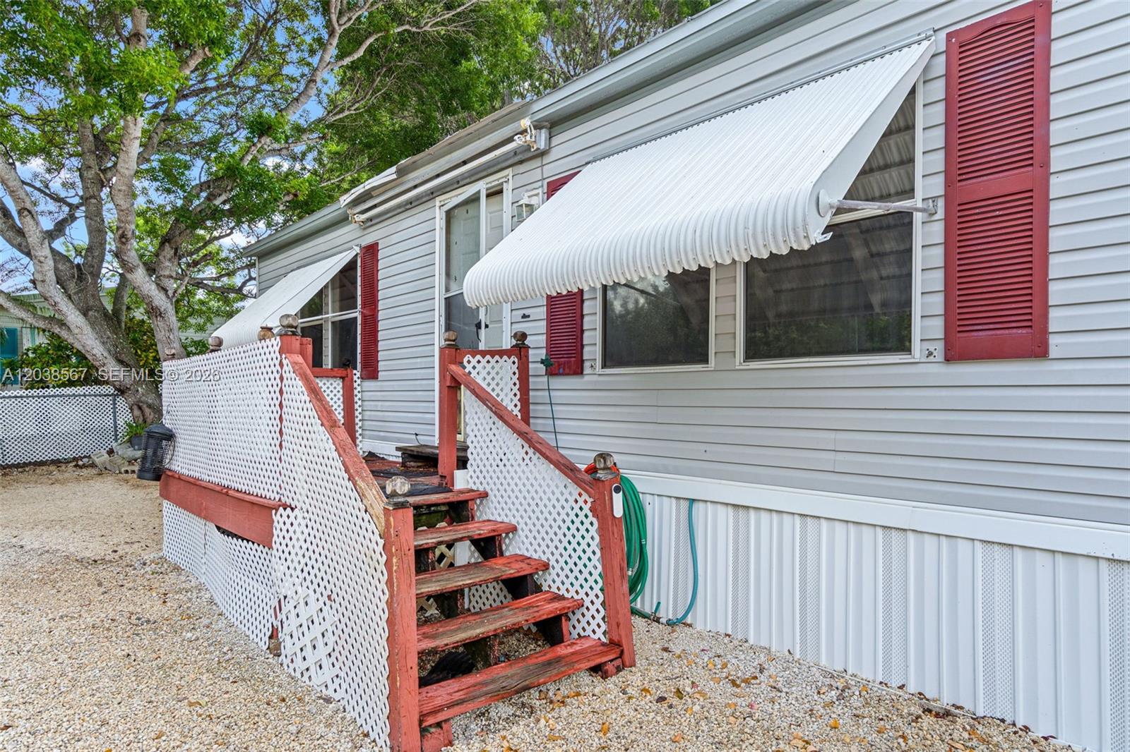 268 King Ave