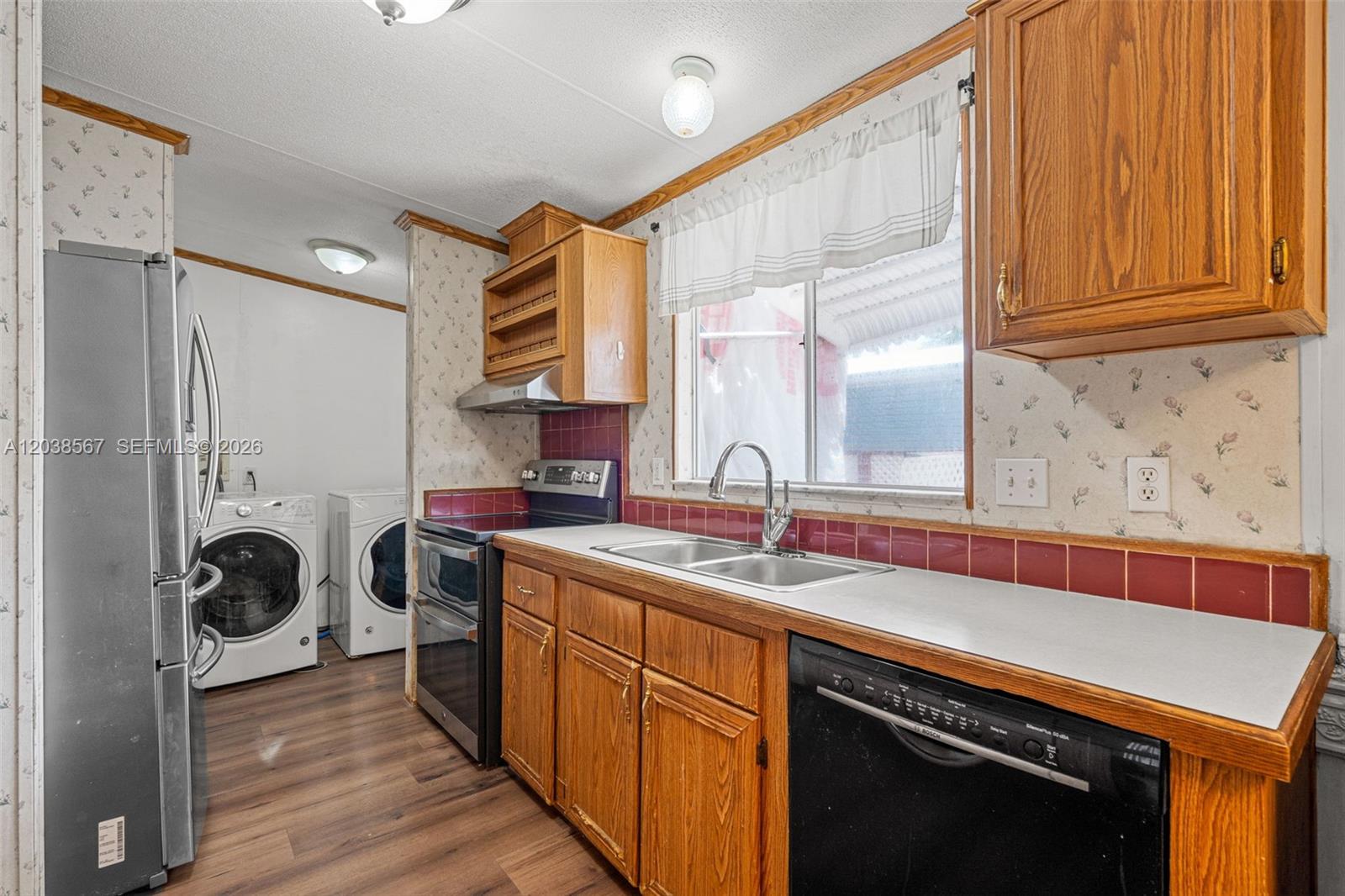 268 King Ave