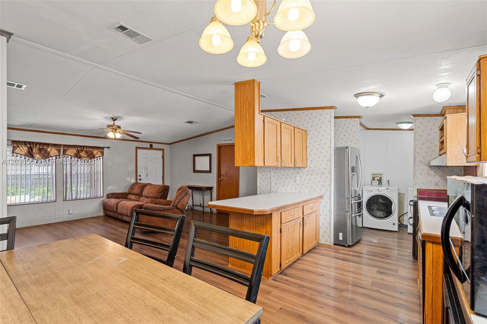 268 King Ave