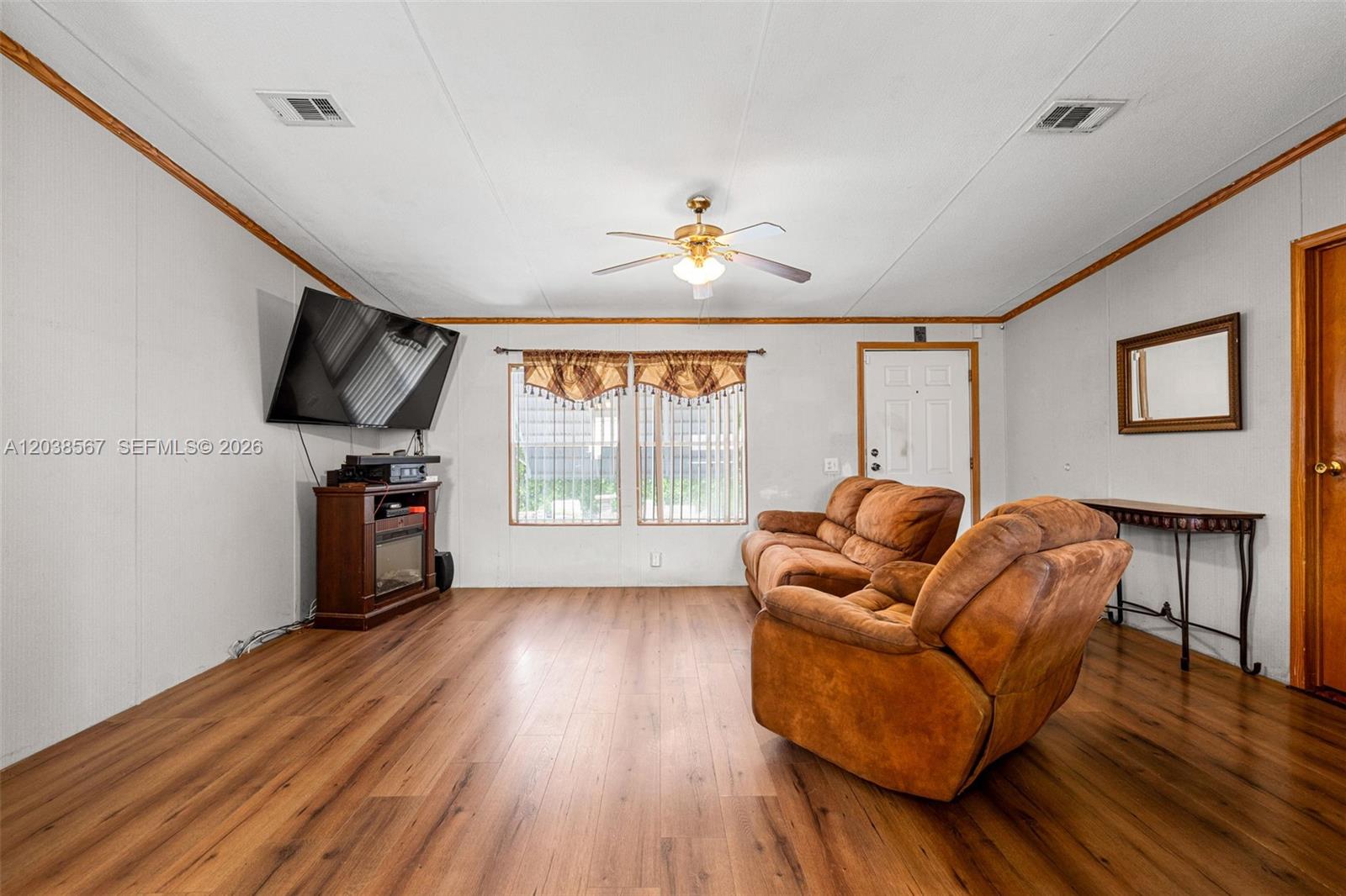 268 King Ave