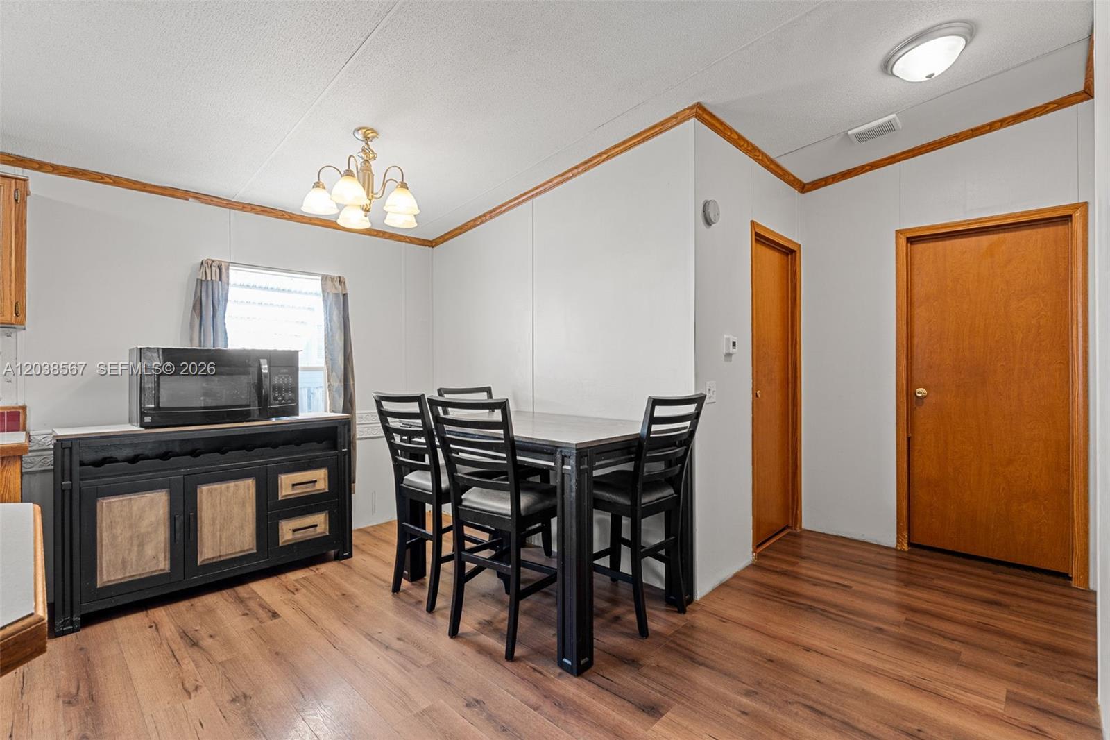 268 King Ave
