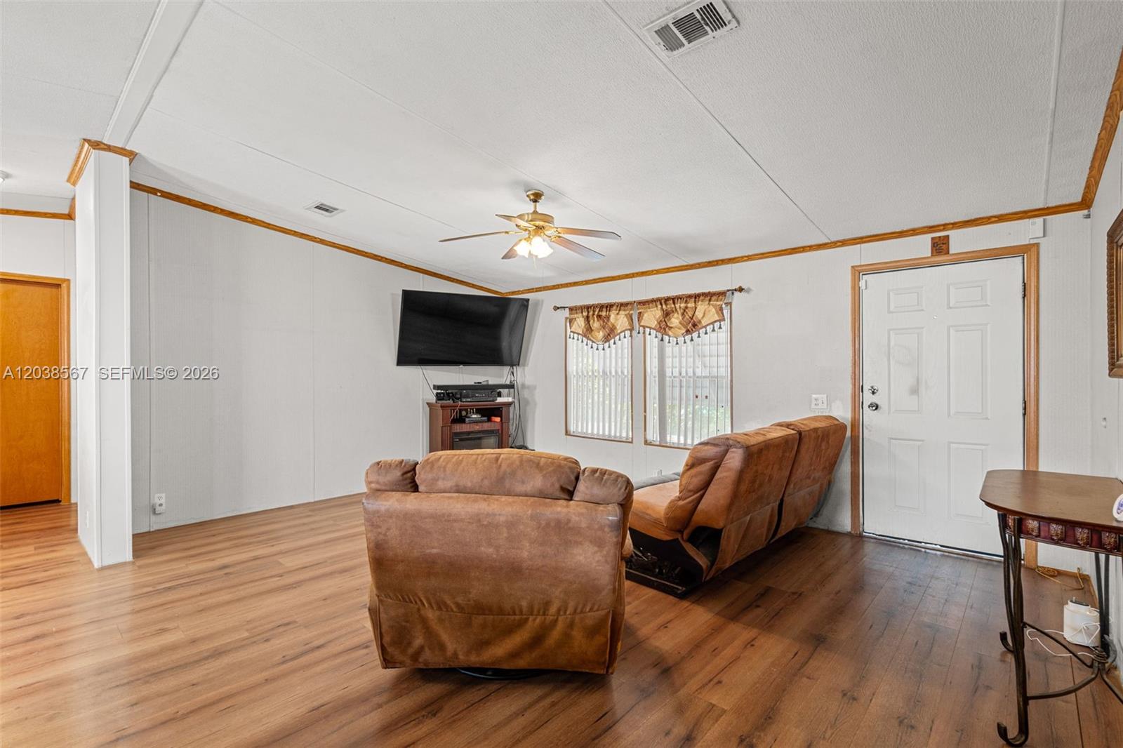 268 King Ave