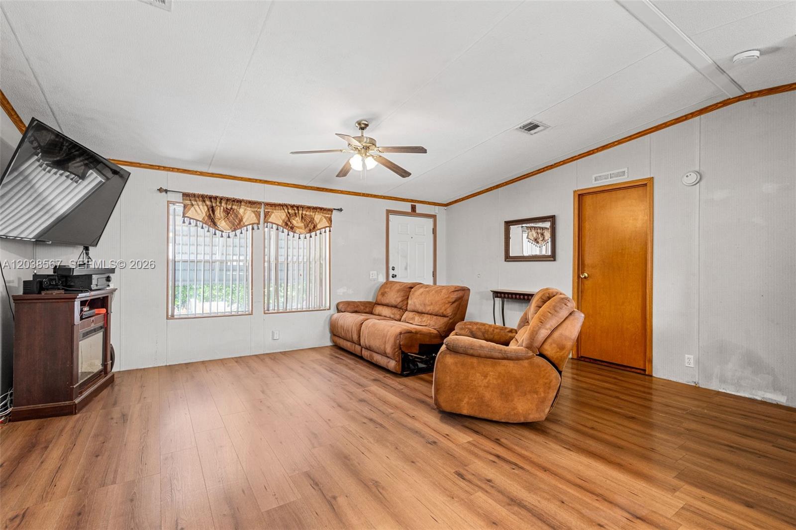 268 King Ave