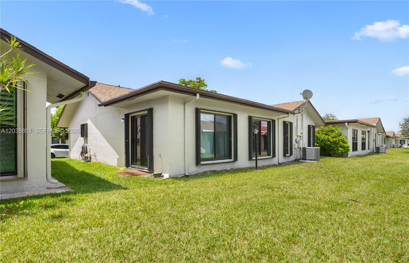 2065 SW 17th Dr