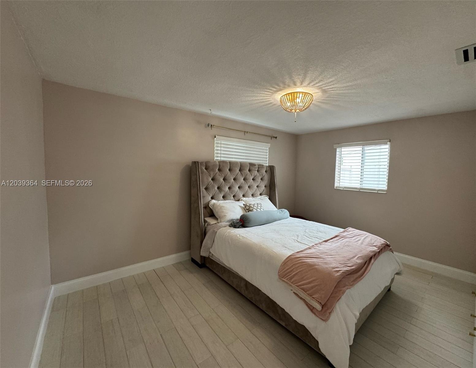 2181 SW 50th Ave