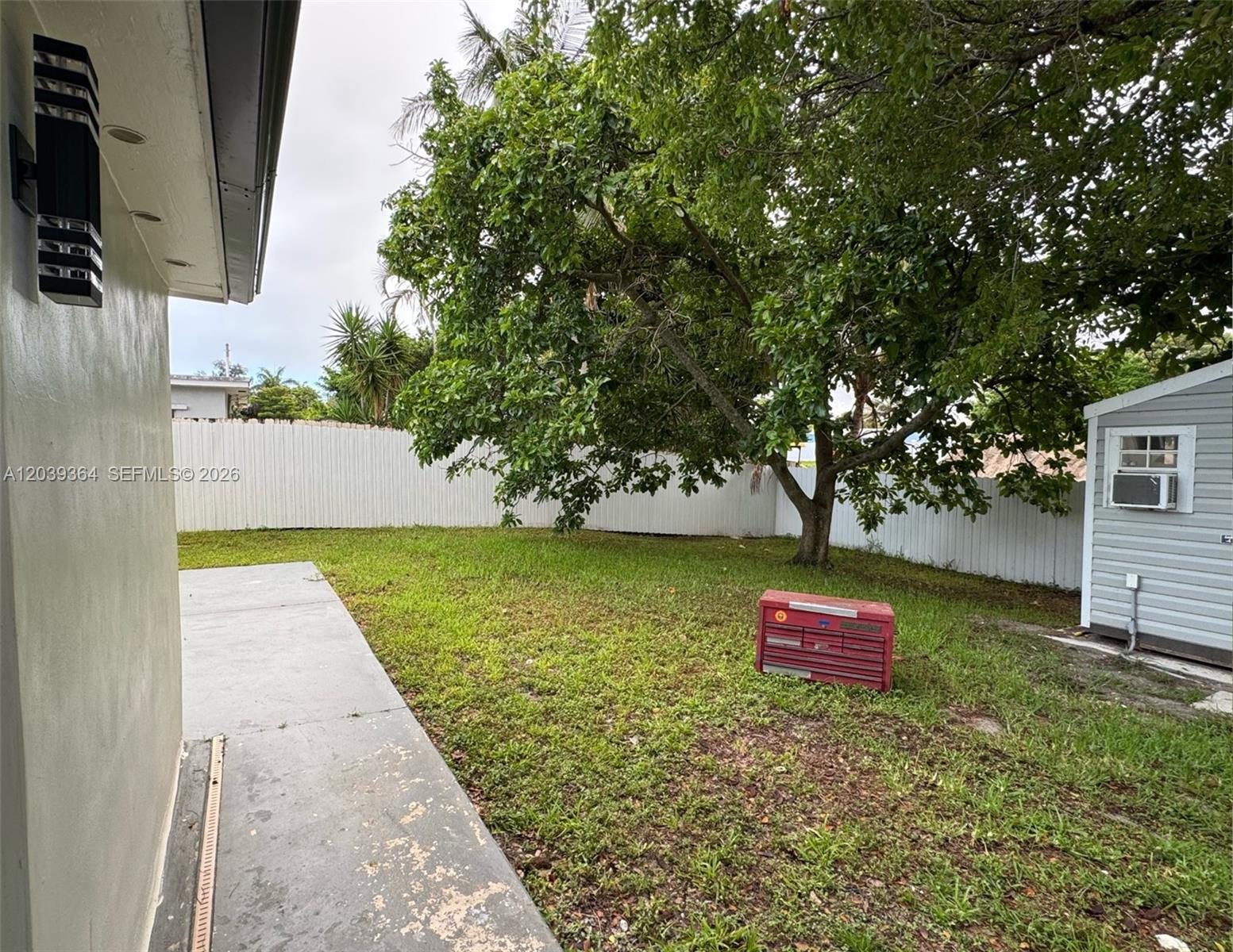 2181 SW 50th Ave