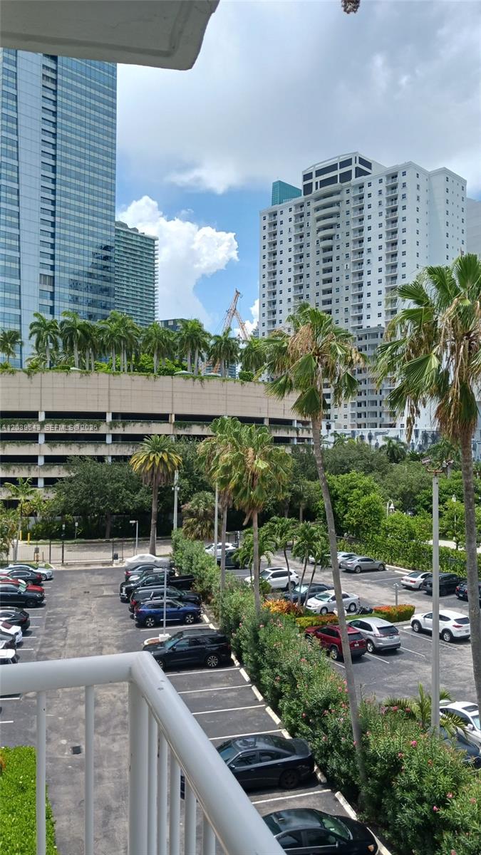 1440 Brickell Bay Dr # 509