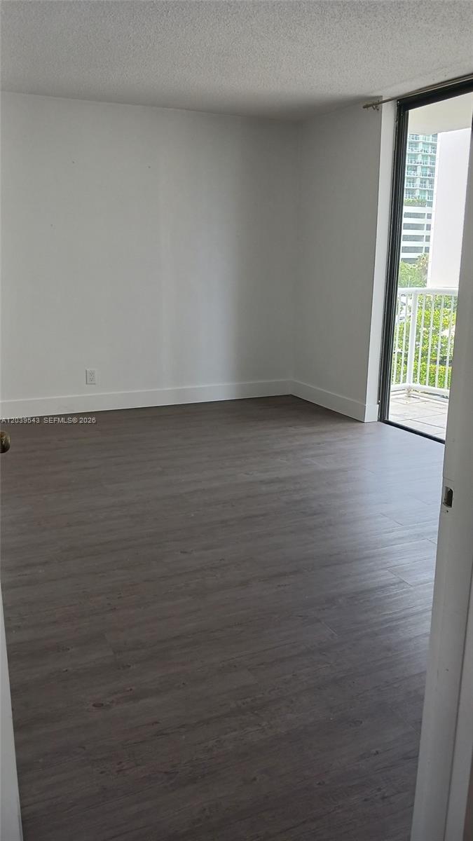 1440 Brickell Bay Dr # 509