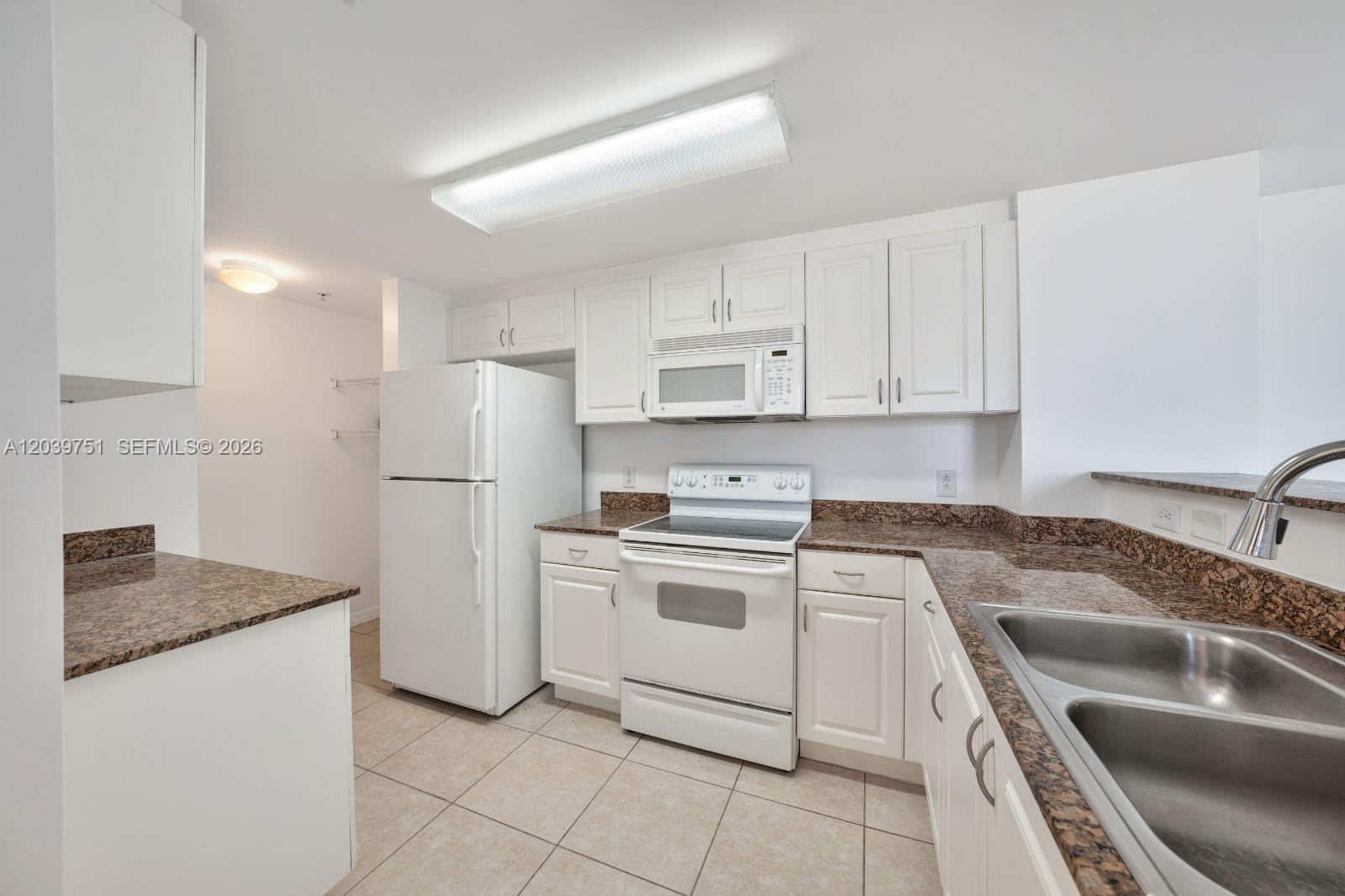 215 SW 42nd Ave # 507