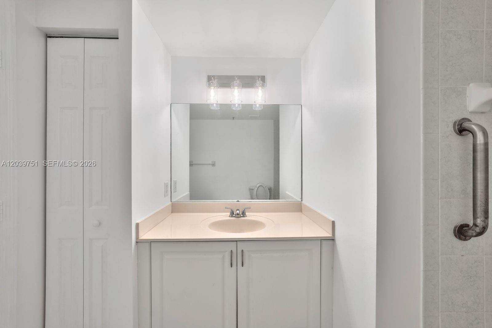 215 SW 42nd Ave # 507