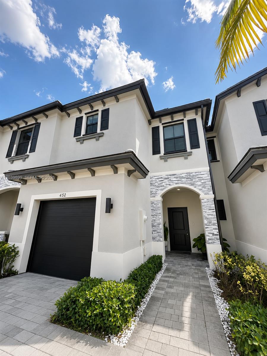452 NW 203rd Ter # 452