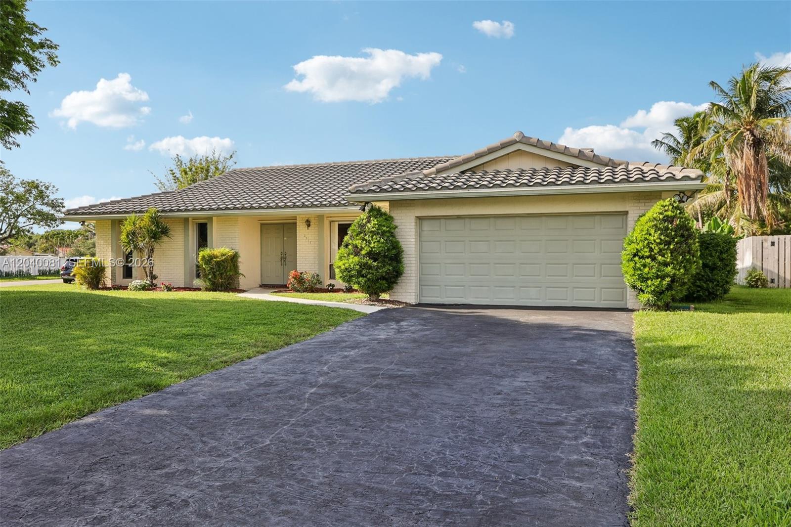 2518 NW 121st Dr