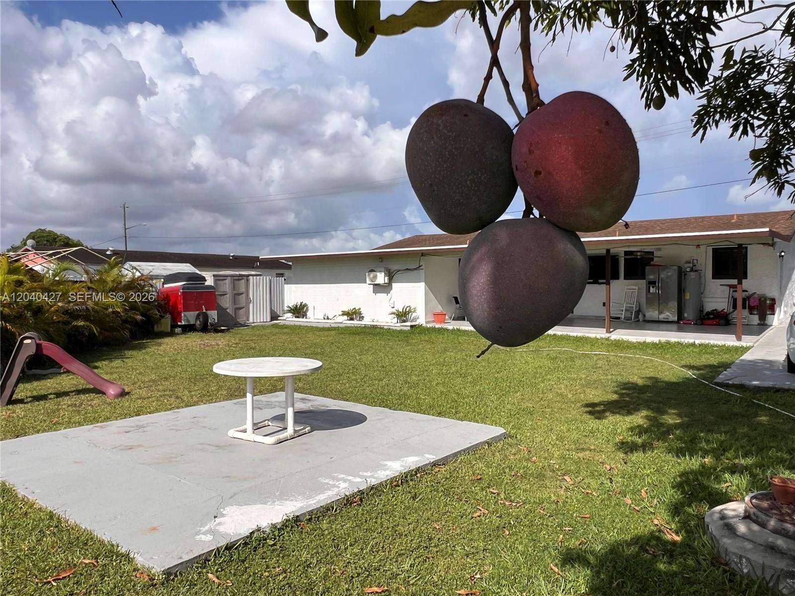 235 SW 18th Ave