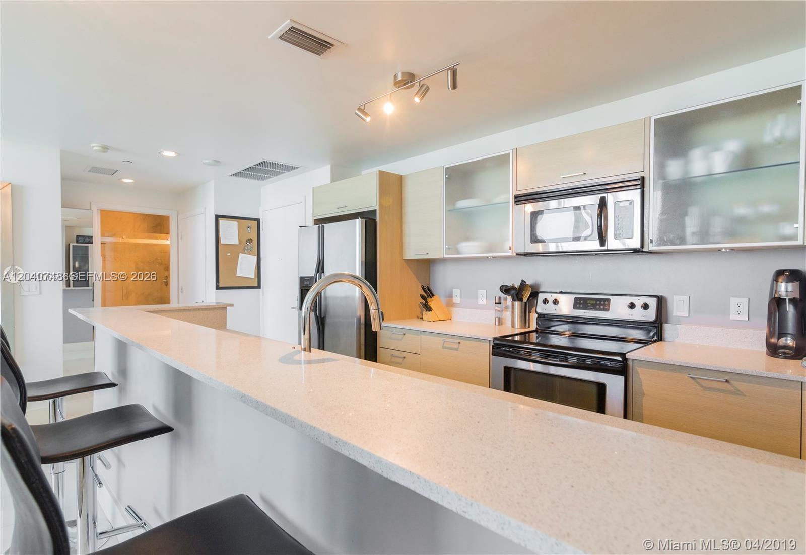 350 NE 24th St # 1109