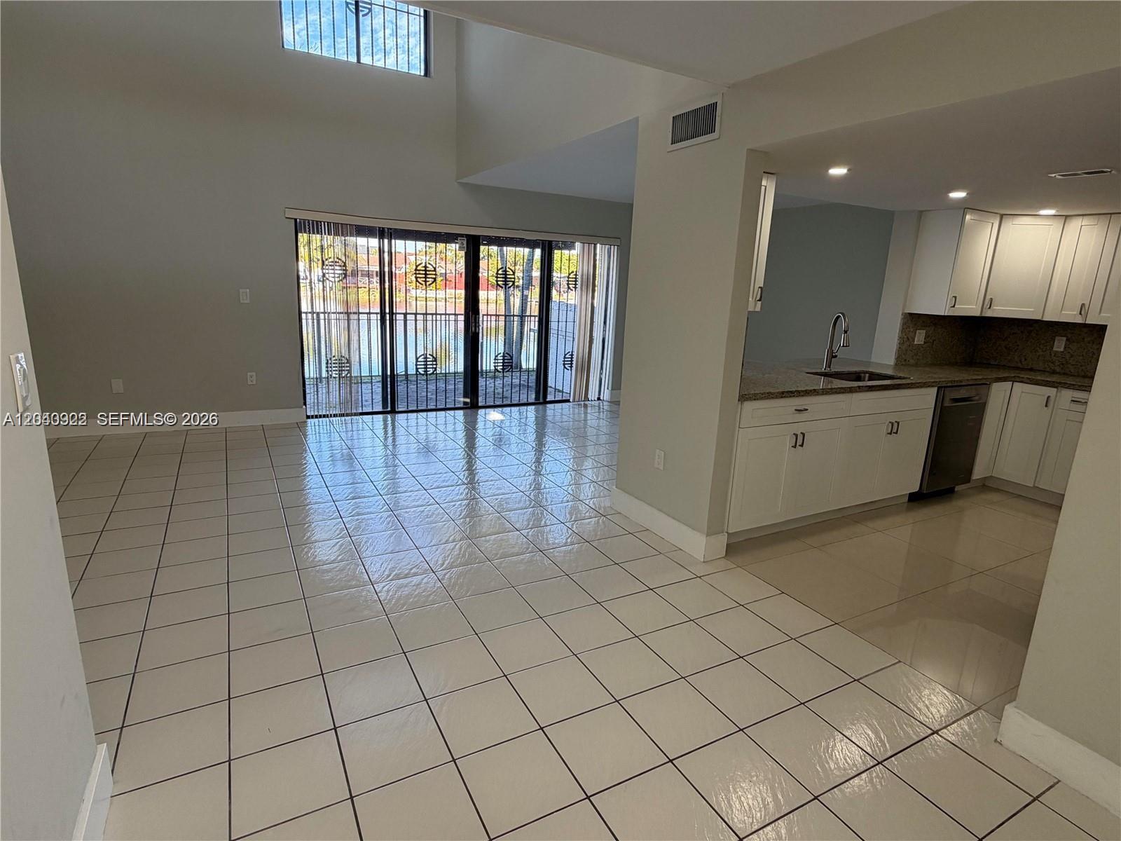 1331 SW 124th Ct # 3 Unit: E-3