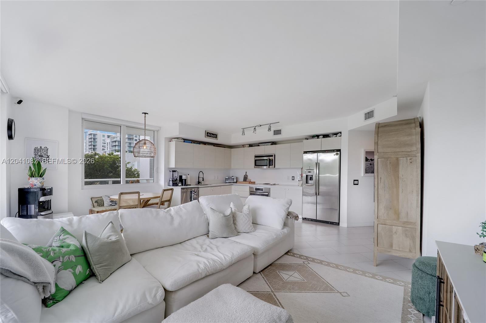 4250 Biscayne Blvd # 301