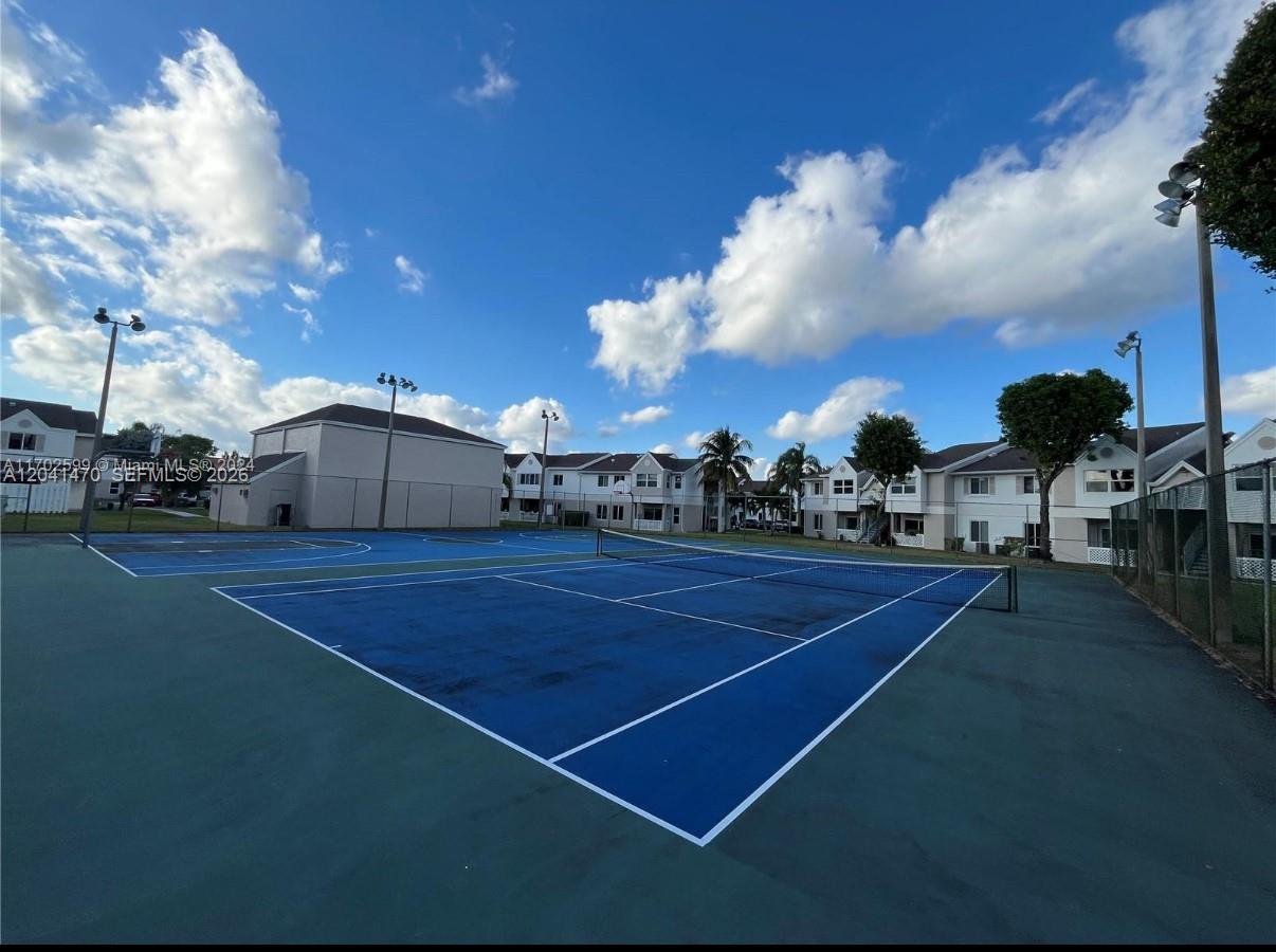 17515 NW 67th Ct # 22 Unit: G-22