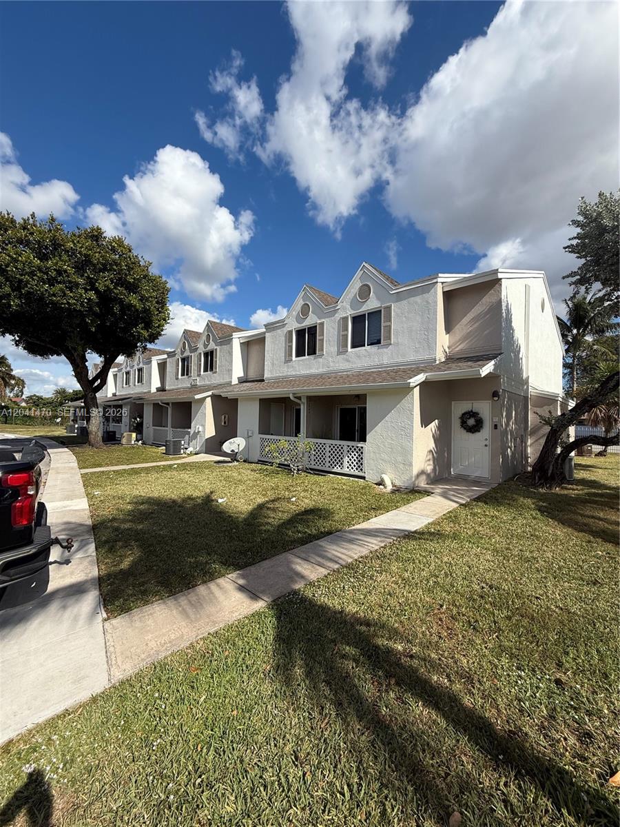 17515 NW 67th Ct # 22 Unit: G-22