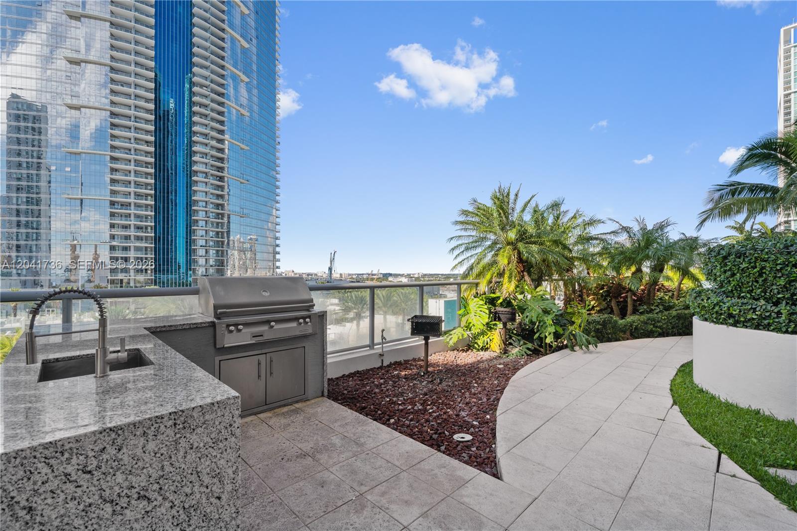 888 Biscayne Blvd # 2101