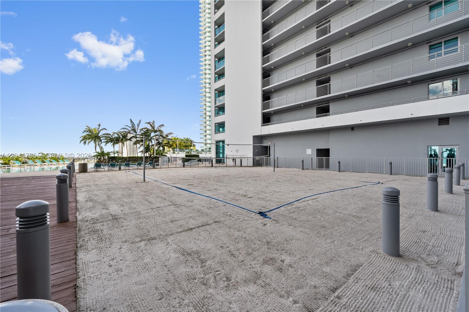 888 Biscayne Blvd # 2101