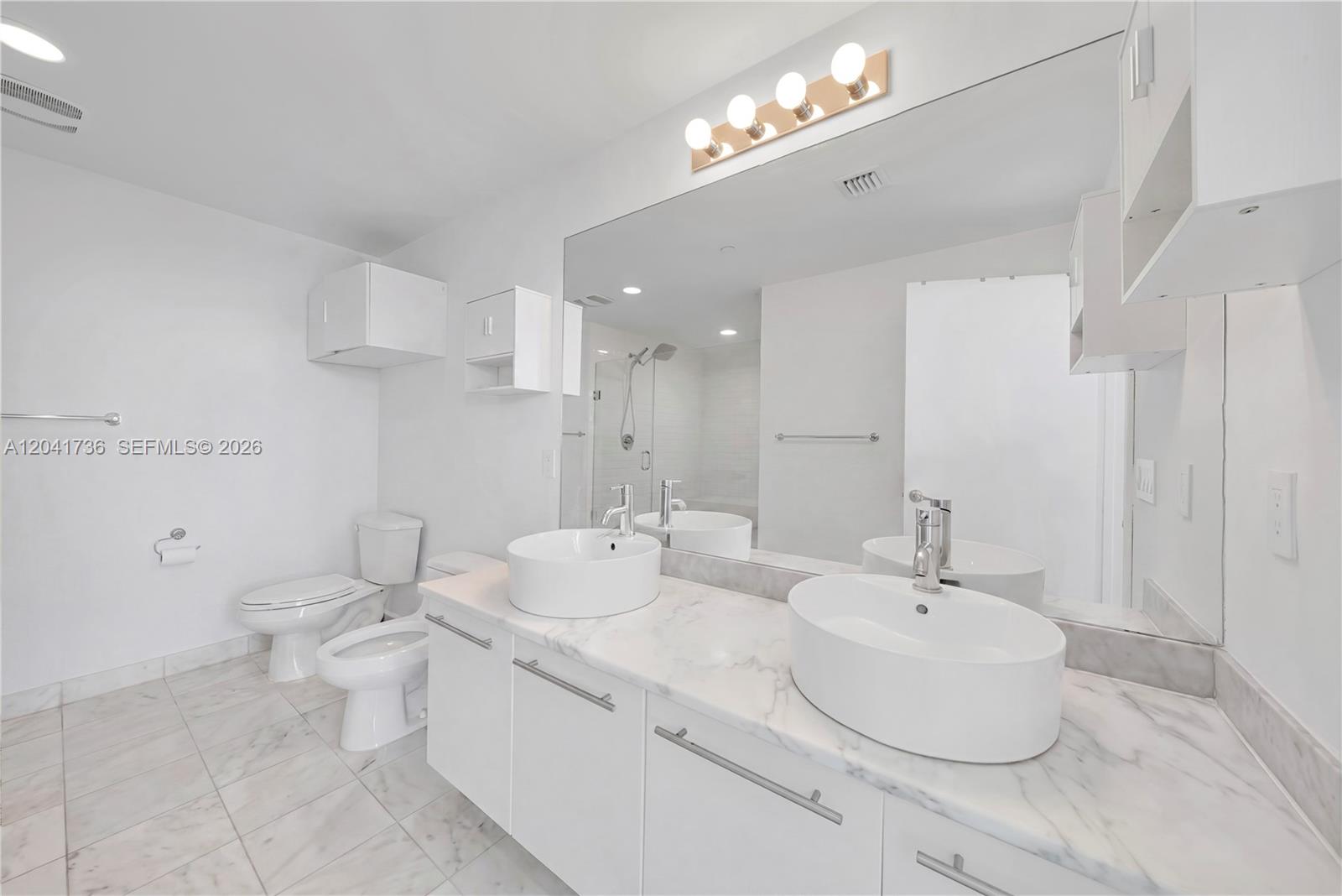 888 Biscayne Blvd # 2101