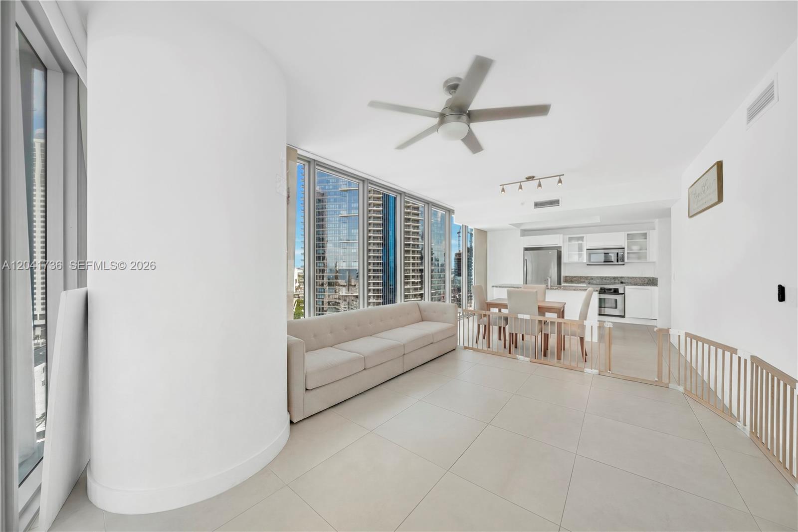 888 Biscayne Blvd # 2101