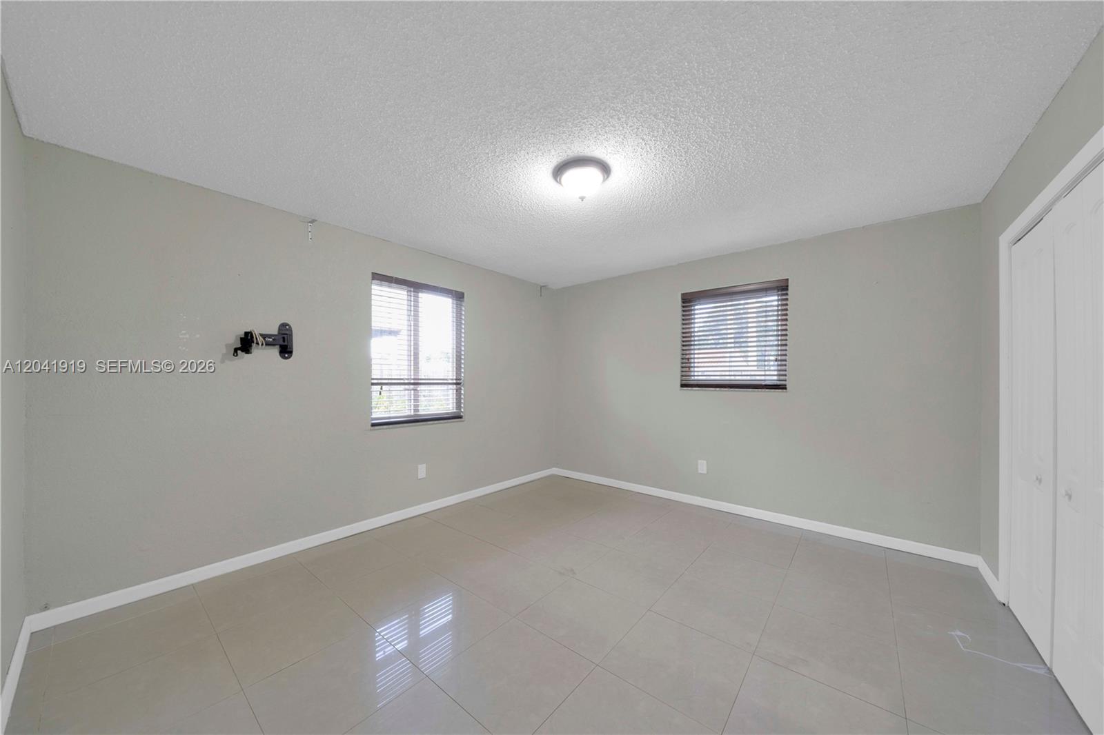 1701 NW 37th Ave # B