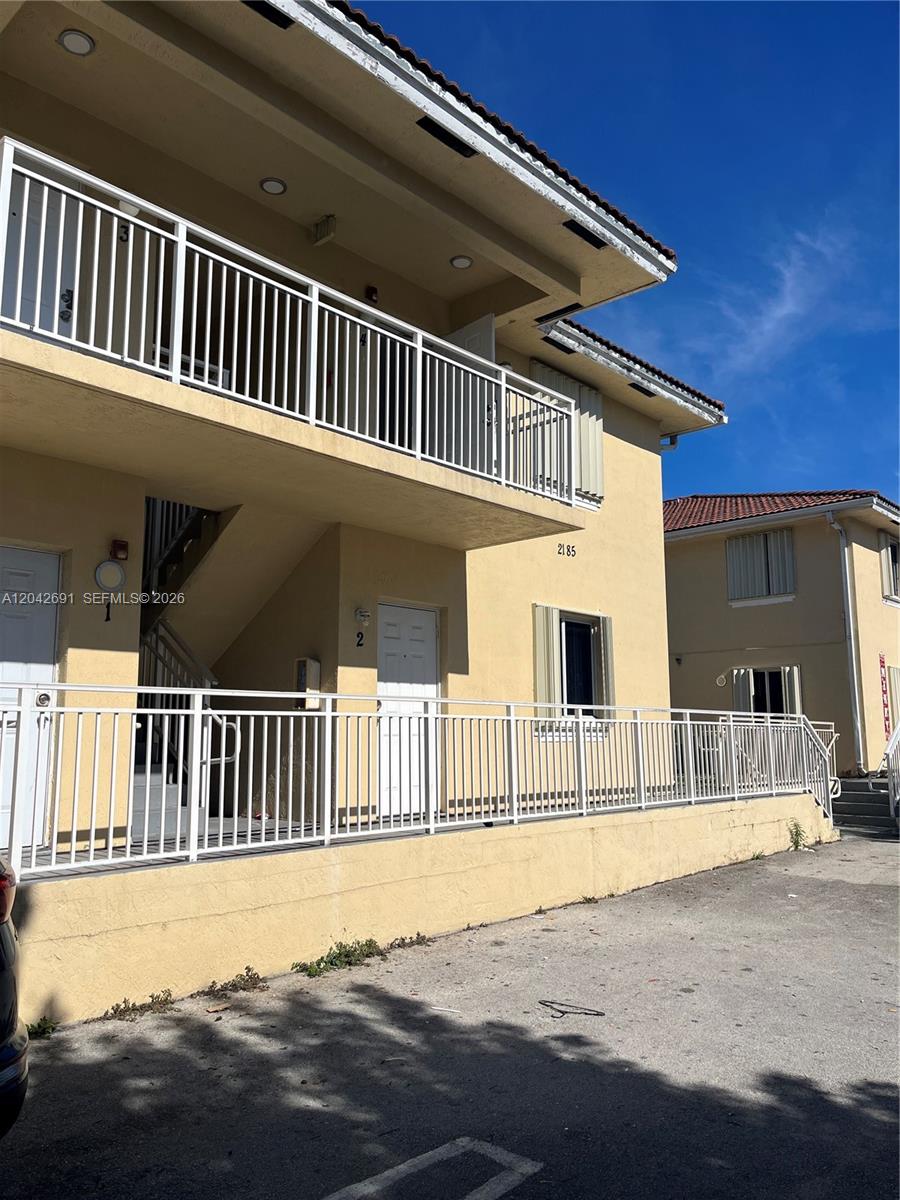 2185 NW 16th Ter # 10