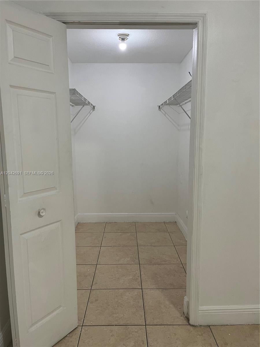 2185 NW 16th Ter # 10