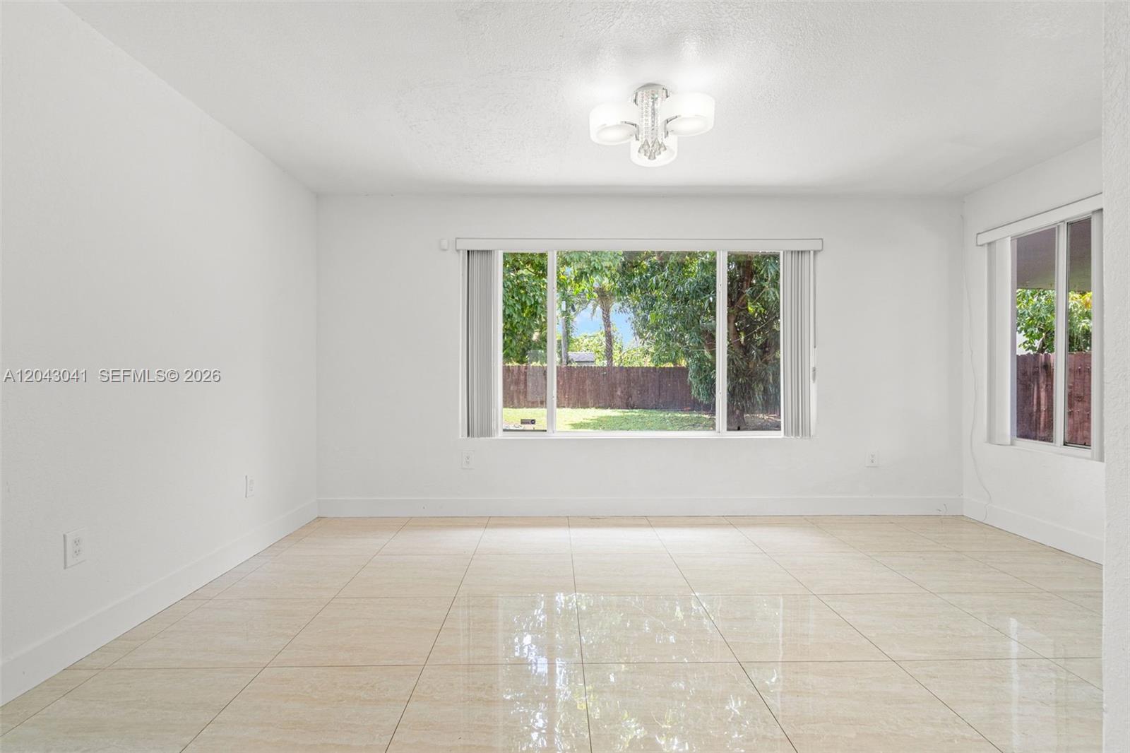 270 NW 51st Ave